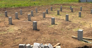 Фундамент на забивных жб сваях под ключ в Южно-Сахалинске - фундамент из забивных железобетонных свай цена от 3219 руб/м2